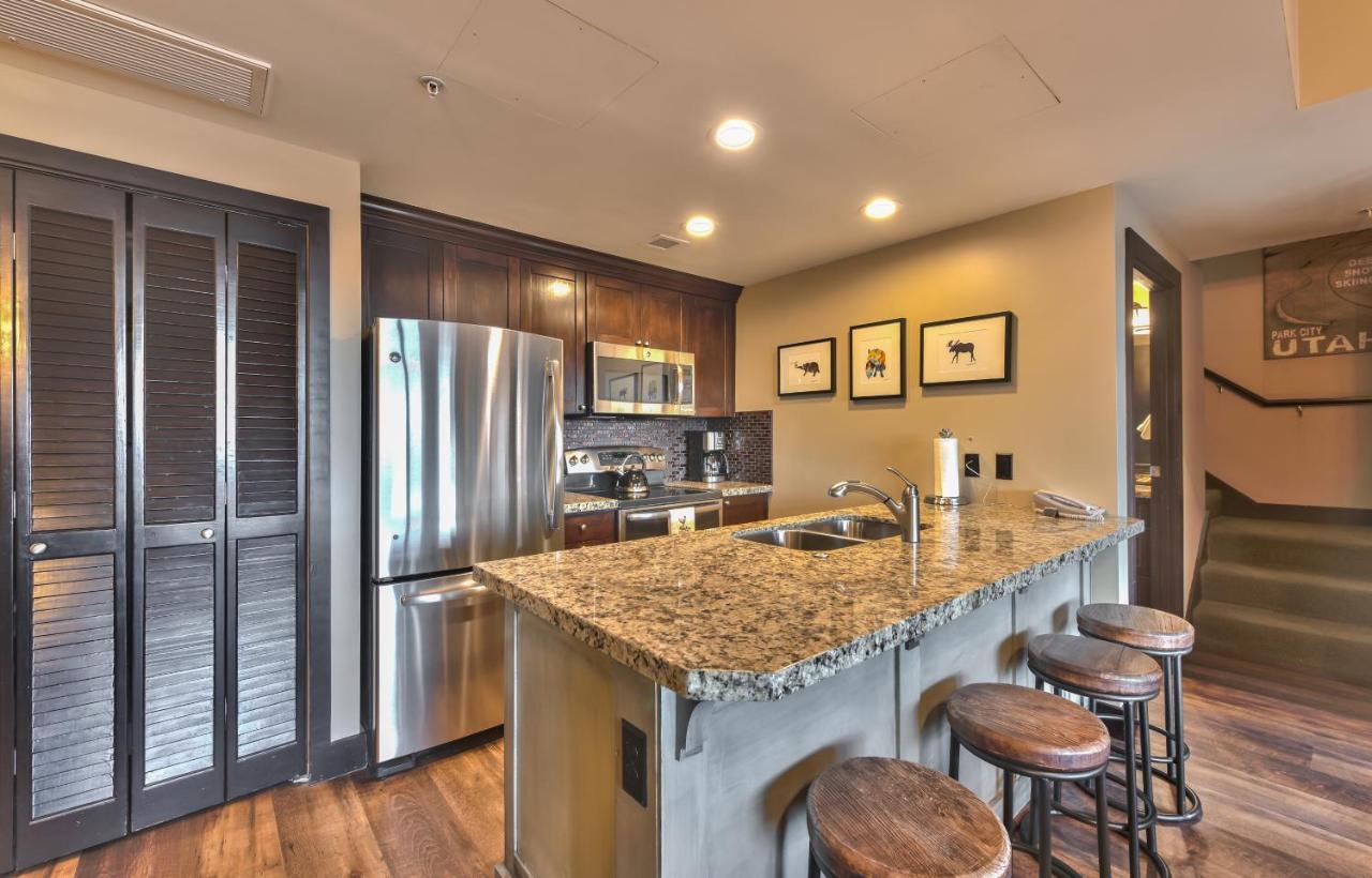 Sundial Condo In Canyons Village, Patio, Outdoor Pool & Hot Tubs, Walk To Hiking & Biking B508 Park City Extérieur photo